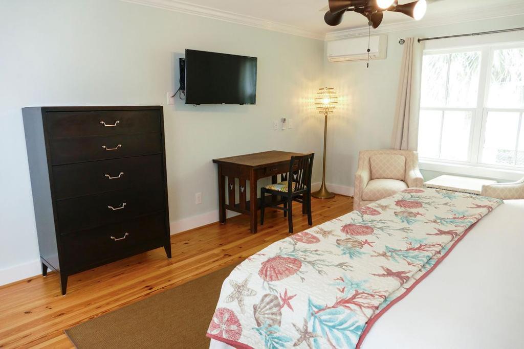 Beachview Inn And Spa Tybee Island Εξωτερικό φωτογραφία