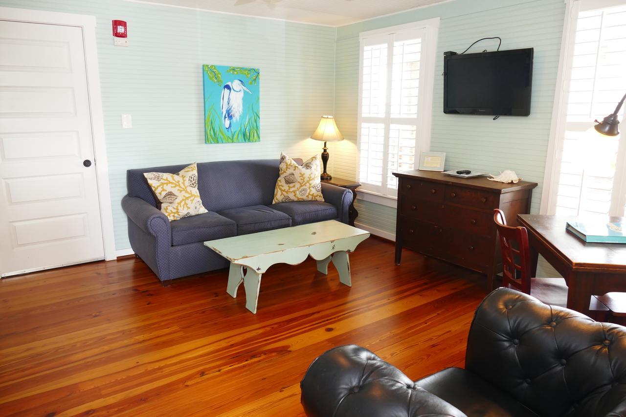 Beachview Inn And Spa Tybee Island Εξωτερικό φωτογραφία